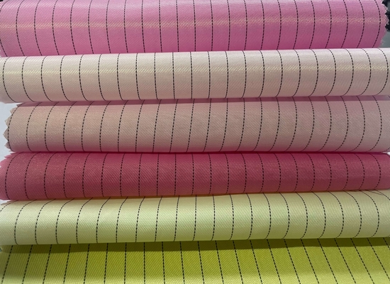 5mm/4mm Gitter/Streifen ESD-Polyester/Baumwollelektrisch leitfähiges Gewebe mit statischem Zerfall 0.1s
