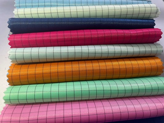 Antistatisches, fusselfreies Polyester-ESD-Sicherheits-Antistatikgewebe für Laborkleidung im Reinraum